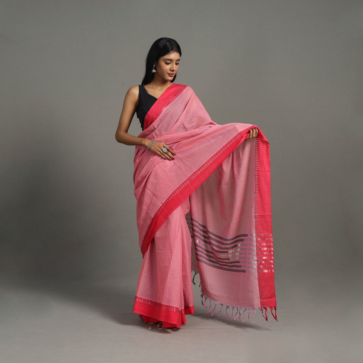 Narayanpet Zari Temple Dobby Cotton Handloom Saree 24