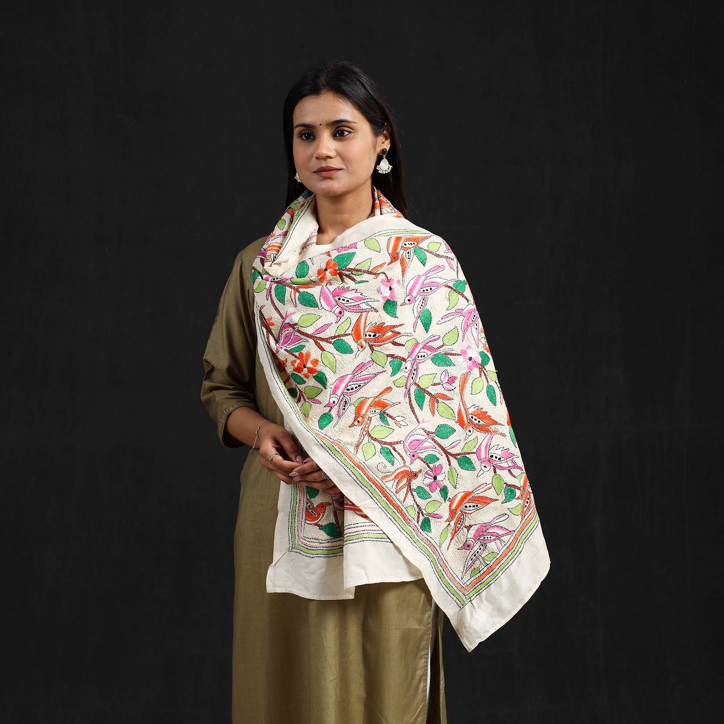 Beige - Handloom Silk Bengal Kantha Work Stole 67