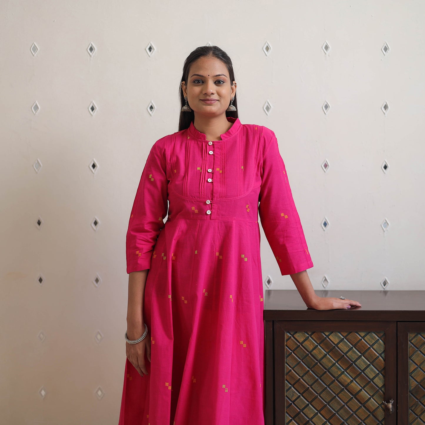 Pink - Handwoven Cotton Anarkali Jamdani Kurta 17