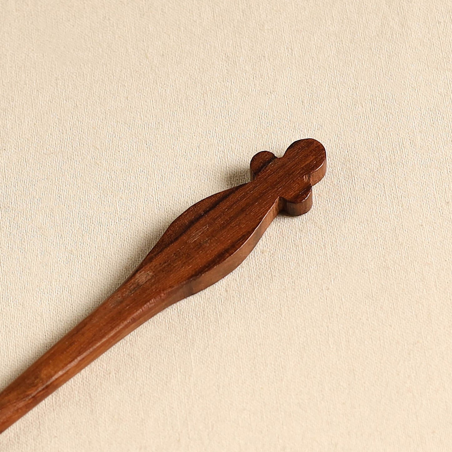 Hand Carved Sheesham Wood Juda Stick 07