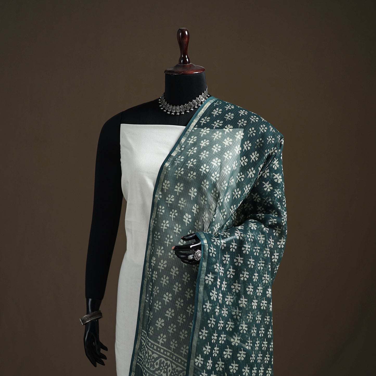 Pipad Hand Block Print Natural Dyed Kota Doria Cotton Dupatta 11