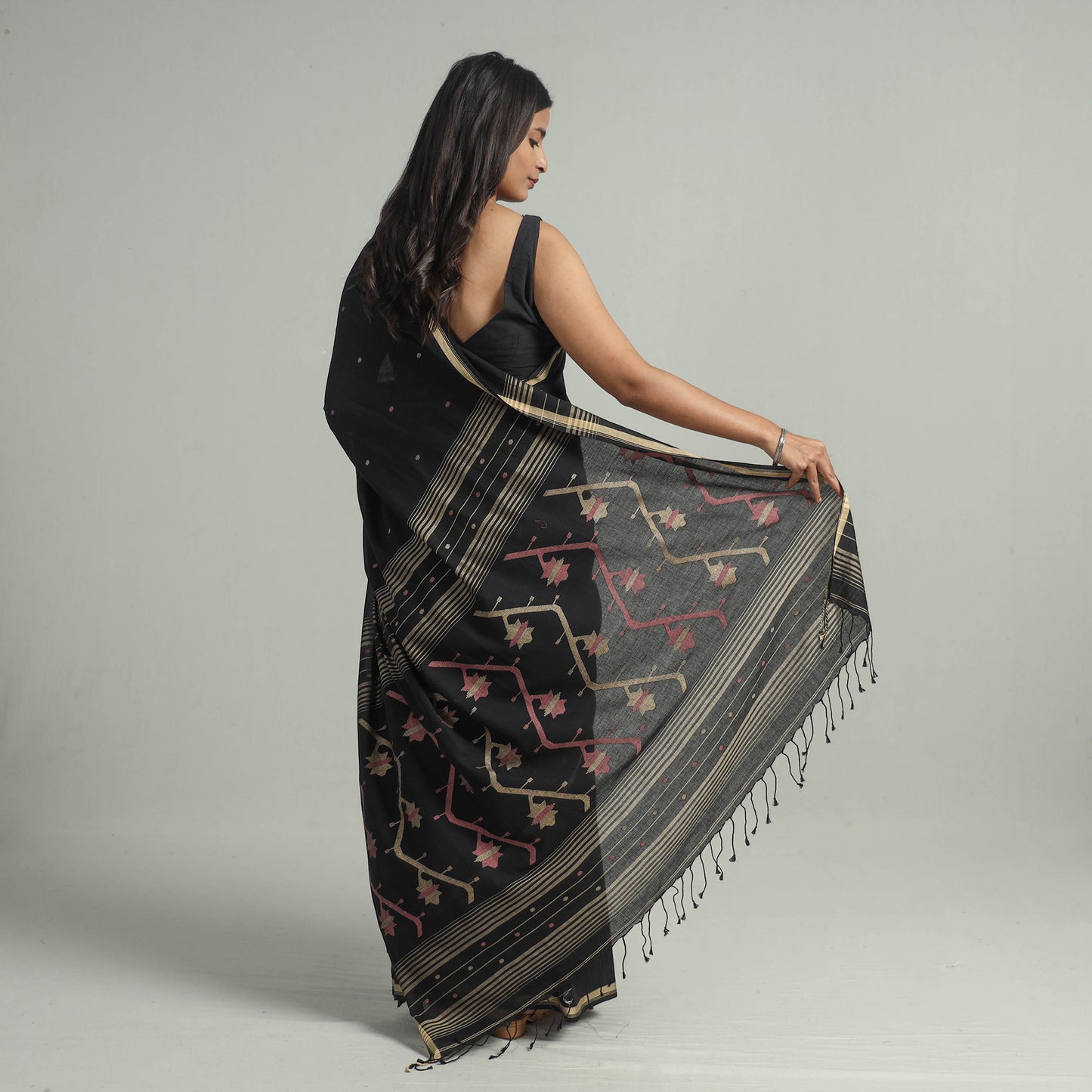 Black - Handloom Cotton Phulia Jamdani Saree with Tassels 34