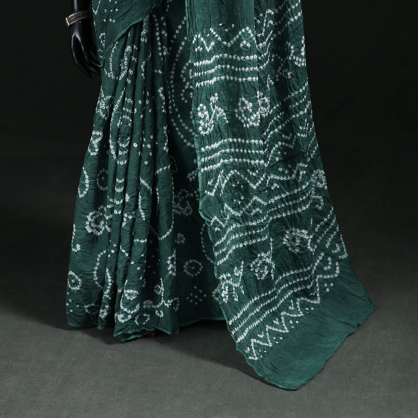Kutch Bandhani Tie-Dye Cotton Saree 81