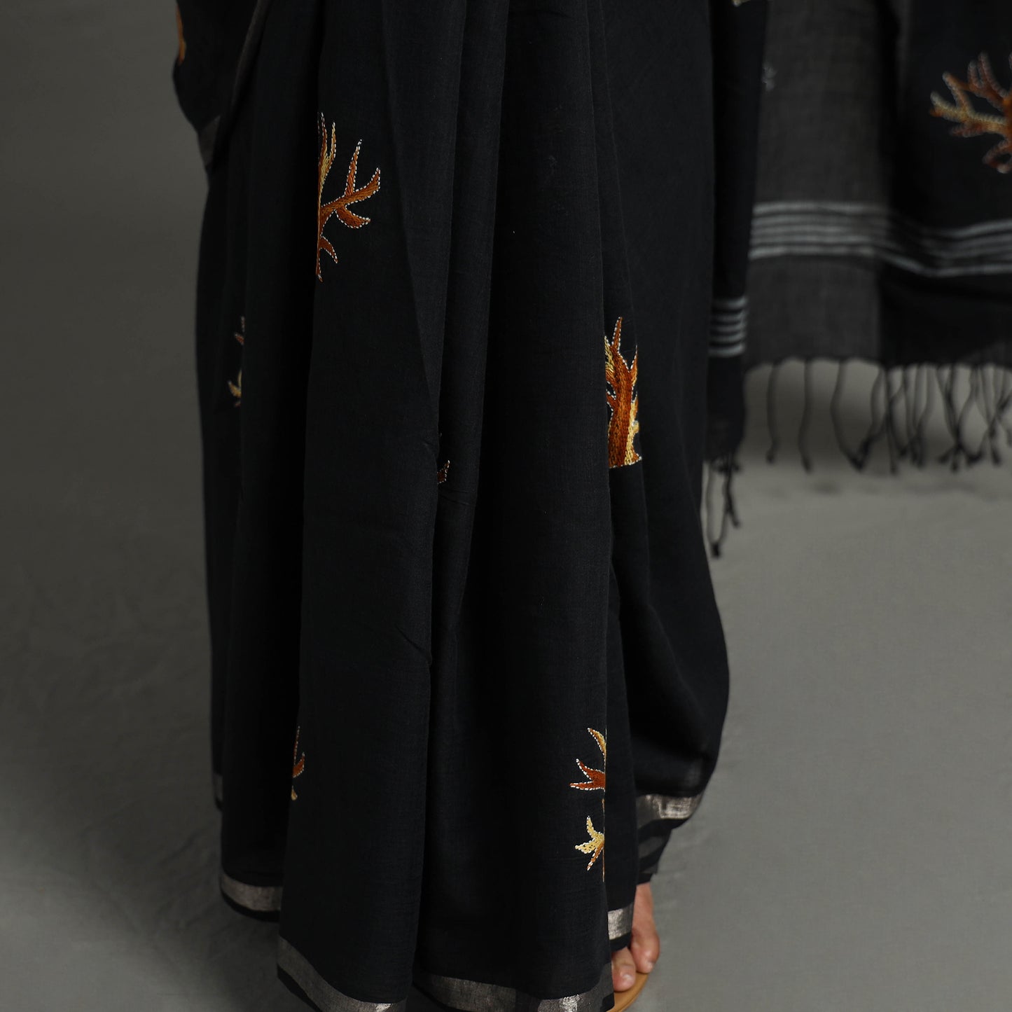 Black - Bengal Kantha Embroidery Handloom Cotton Saree
