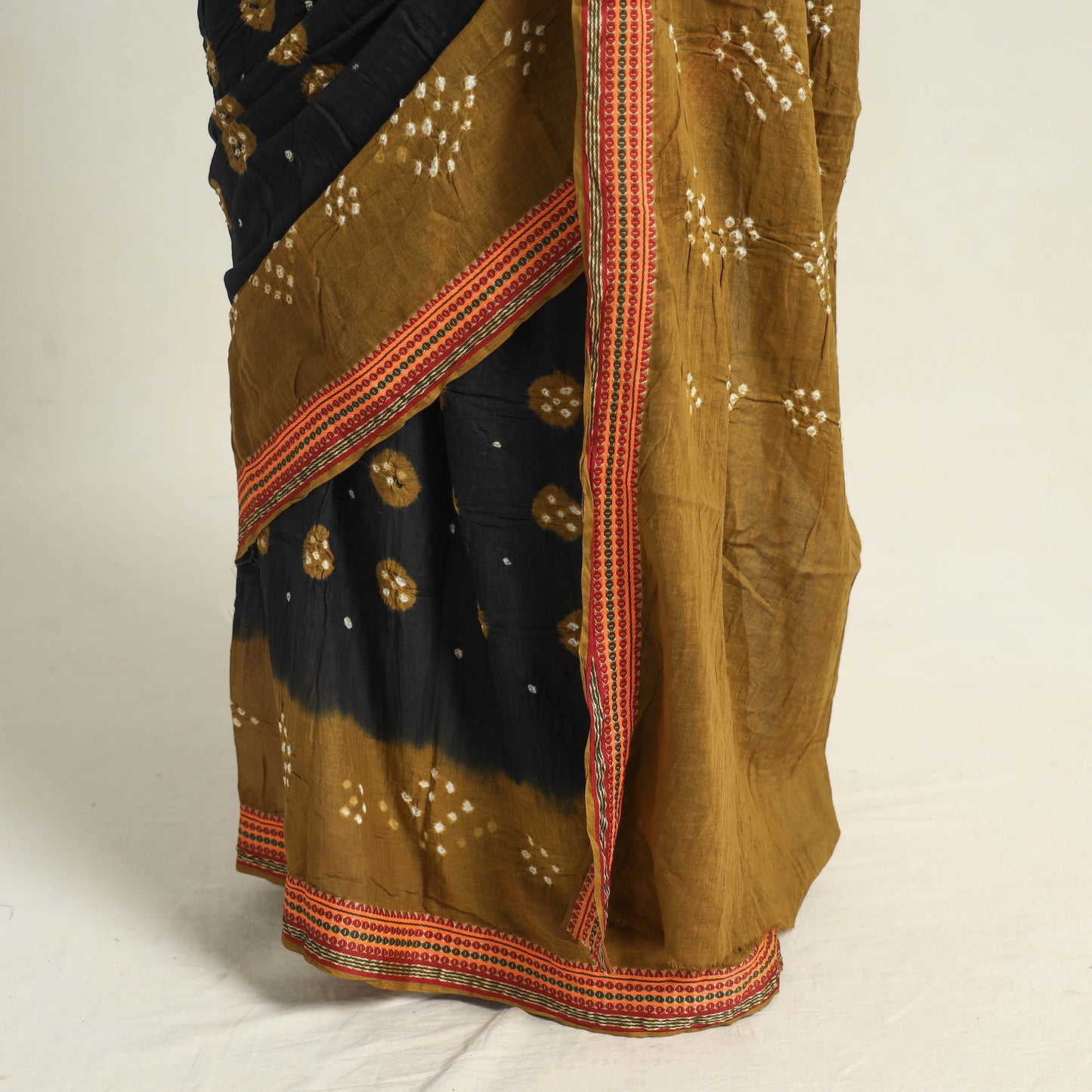 Bandhani Saree