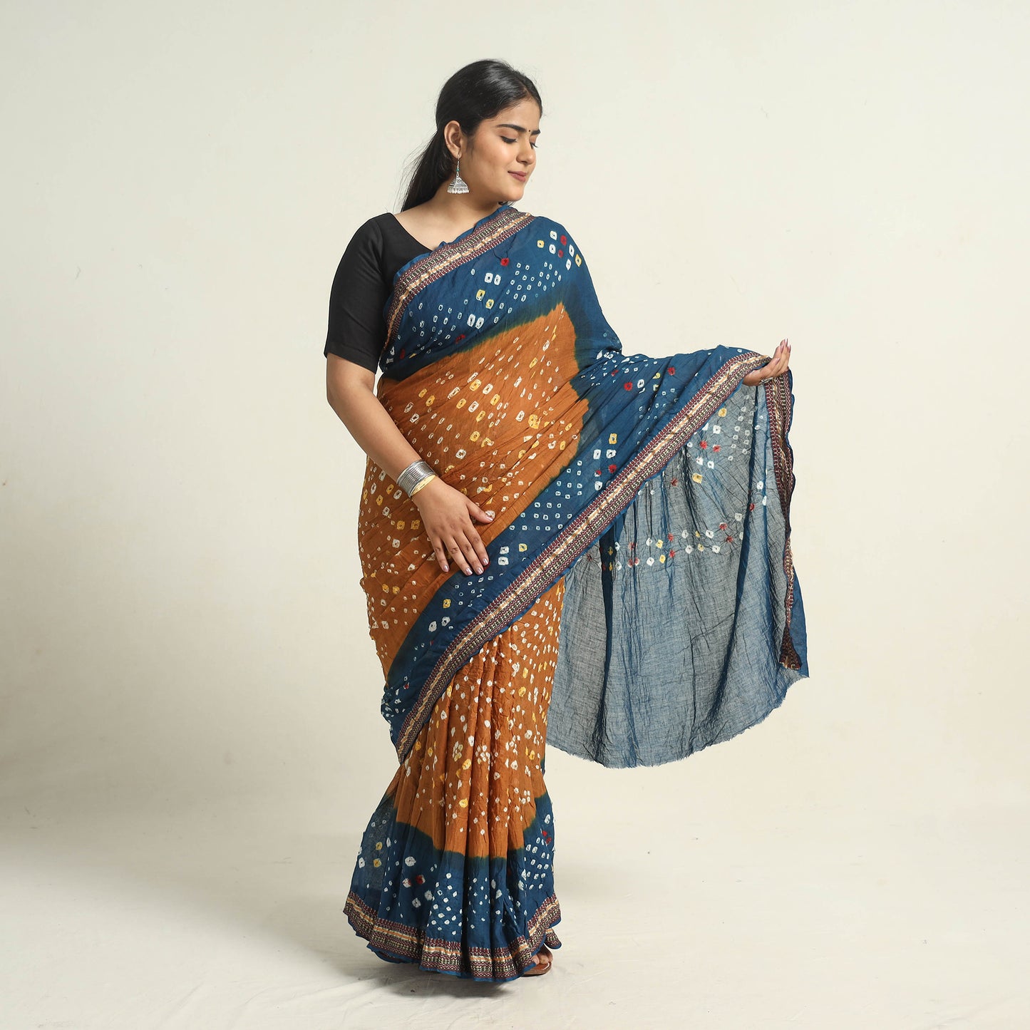 Bandhani Saree