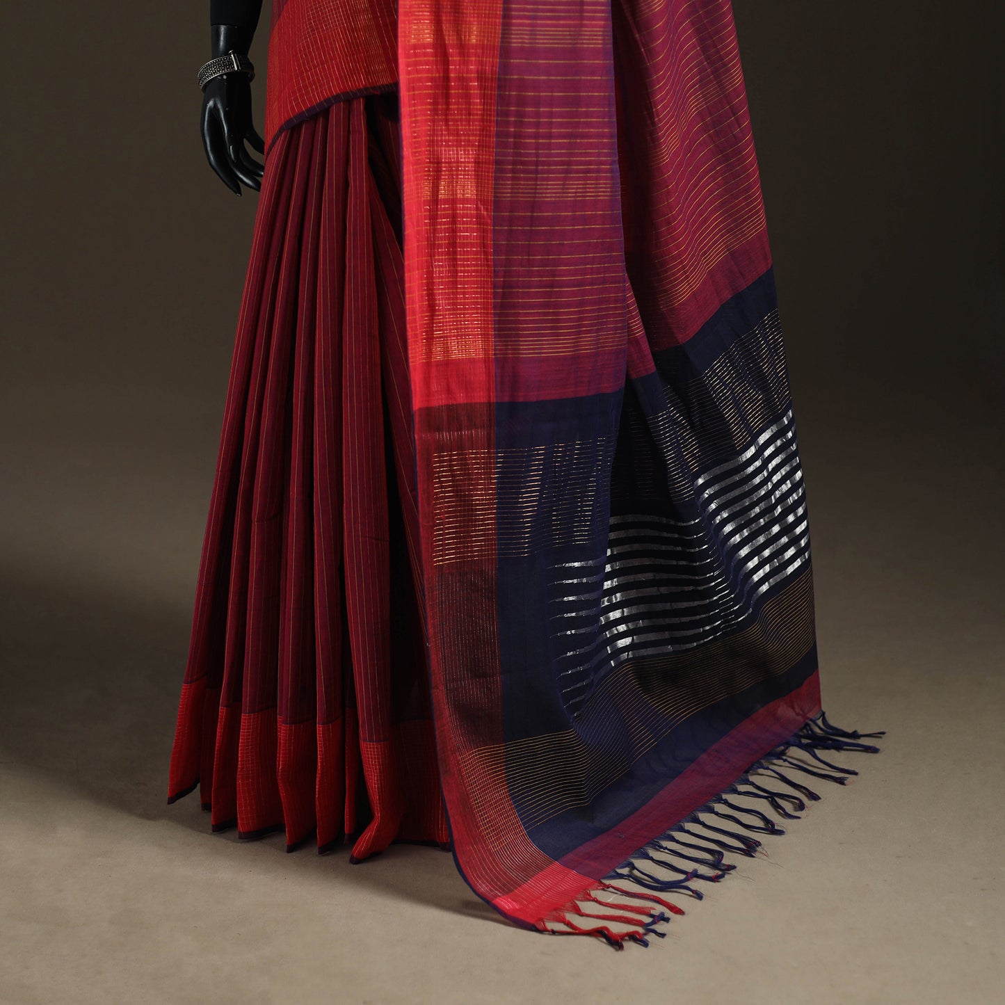 Narayanpet Checks Pure Handloom Cotton Saree 33