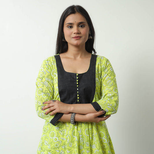 Green - Sanganeri Block Printed Cotton A-Line Kurta with Jacquard Patchwork 03