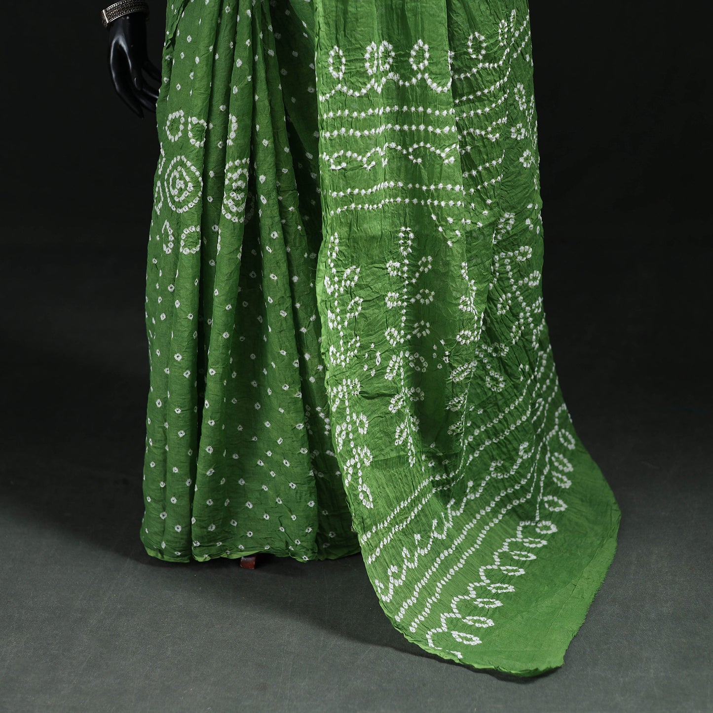 Kutch Bandhani Tie-Dye Cotton Saree 83