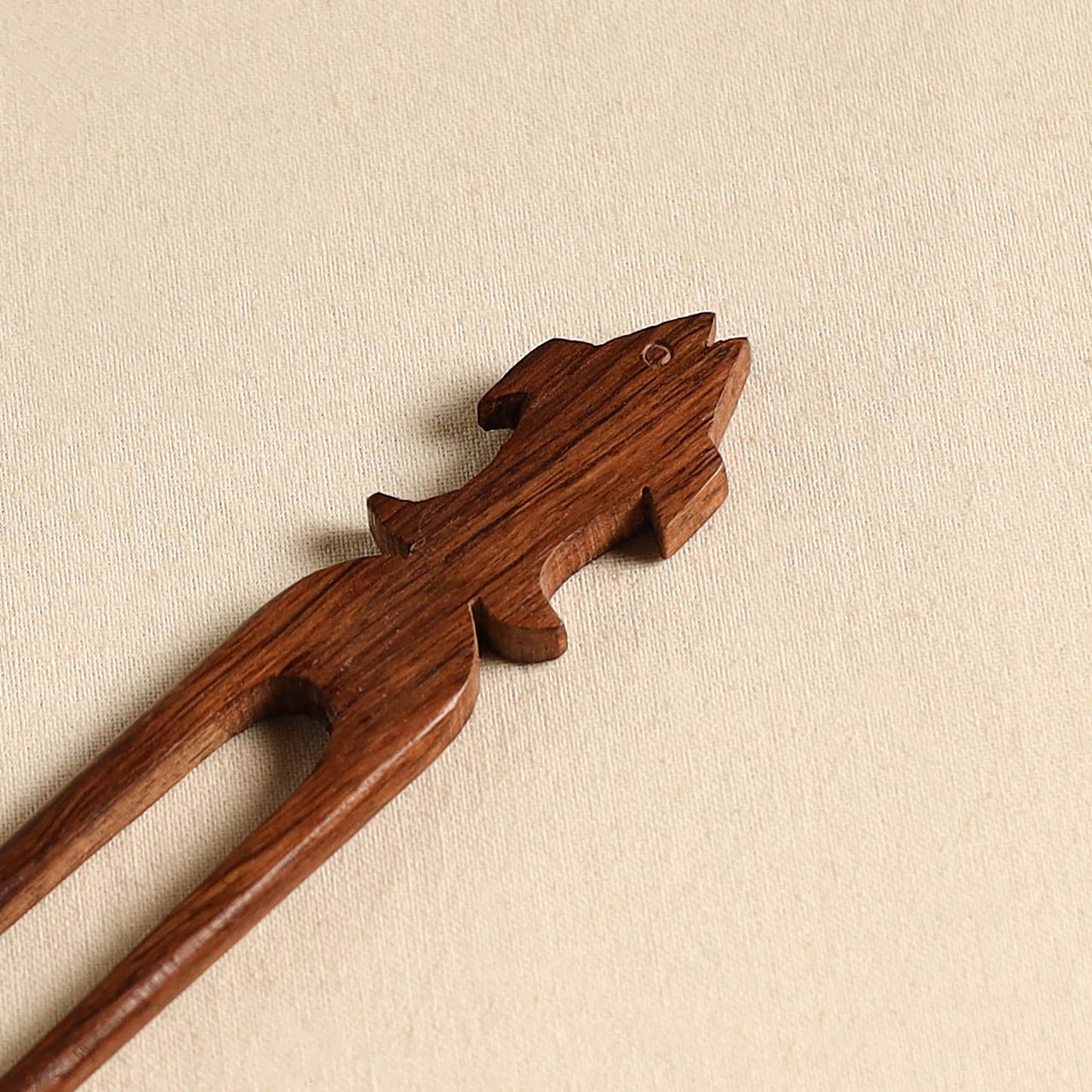 Hand Carved Sheesham Wood Juda Stick 26