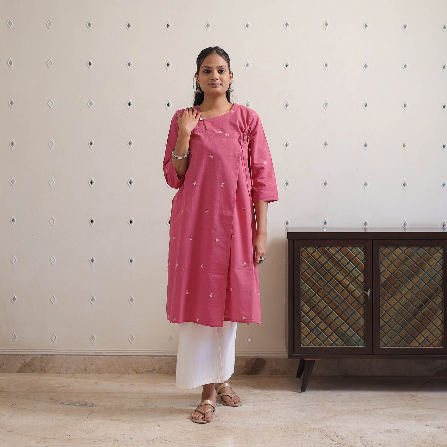 Pink - Handwoven Cotton Angrakha Jamdani Kurta 38