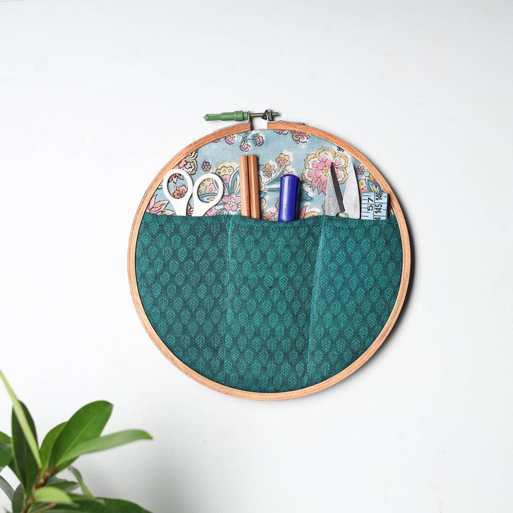 Embroidery Hoop Wall Decor (Small) 40