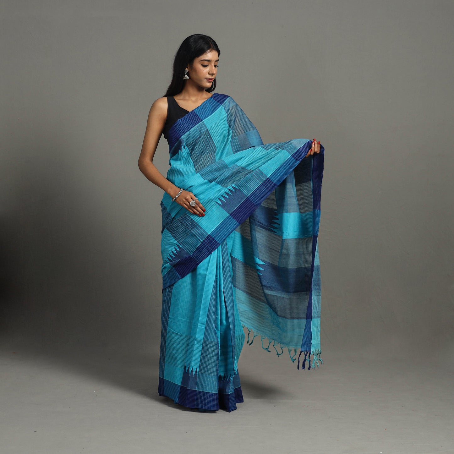 Blue - Narayanpet Stardom 3-Shuttle Cotton Handloom Saree 33