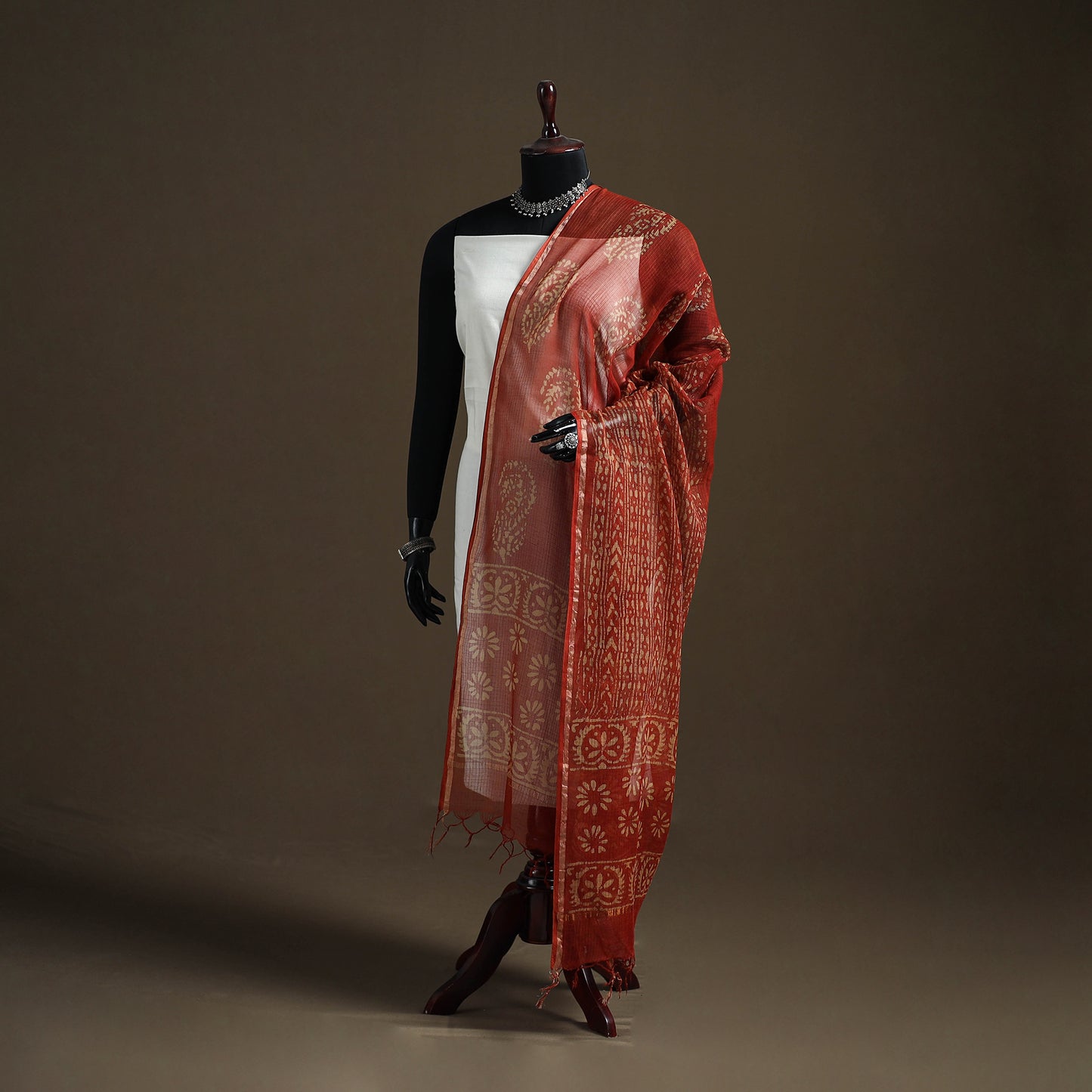 Pipad Hand Block Print Natural Dyed Kota Doria Cotton Dupatta 24