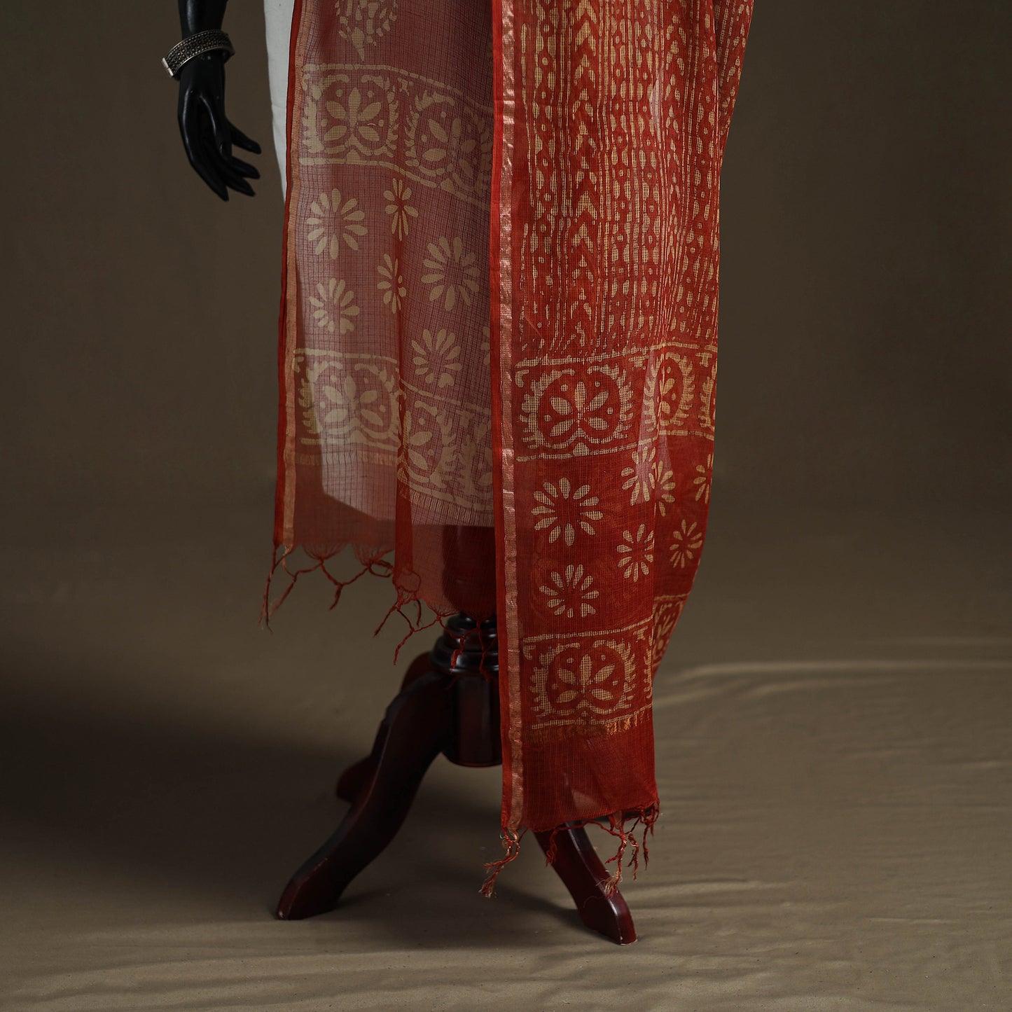 Pipad Hand Block Print Natural Dyed Kota Doria Cotton Dupatta 24