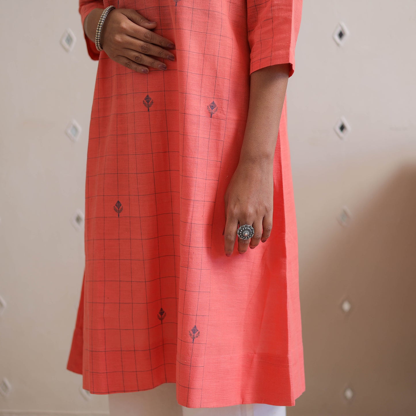 Peach - Handwoven Checks Cotton A-Line Jamdani Kurta 24