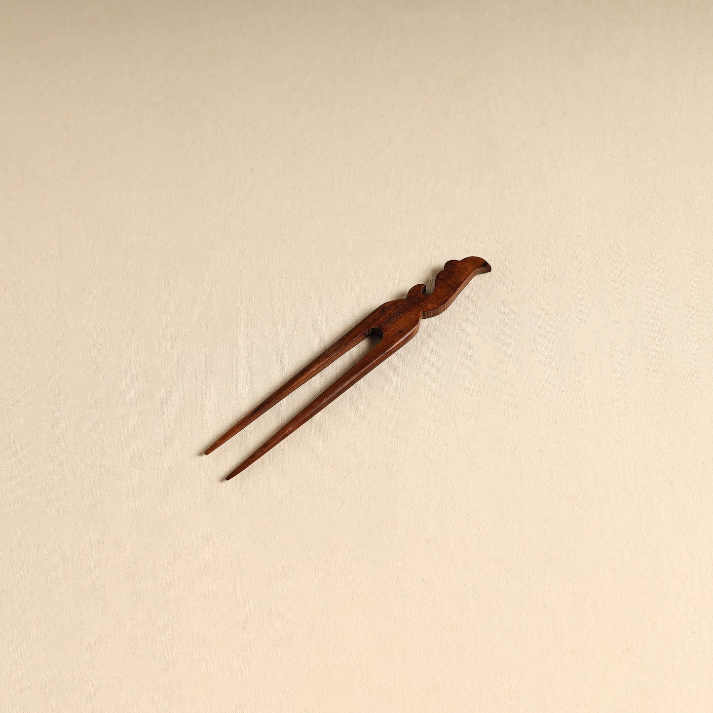 Hand Carved Sheesham Wood Juda Stick 36