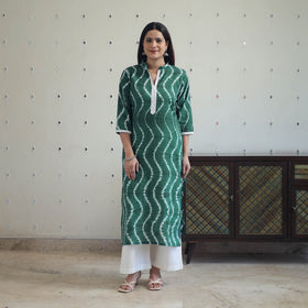  Green Tie & Dye Cotton Straight Shibori Kurta for Women