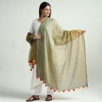 Green - Leheriya Tie-Dye Mothra Kota Doria Cotton Dupatta with Tassels 22