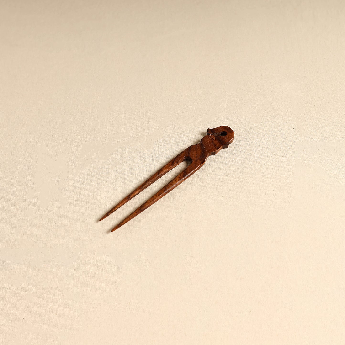Hand Carved Sheesham Wood Juda Stick 38