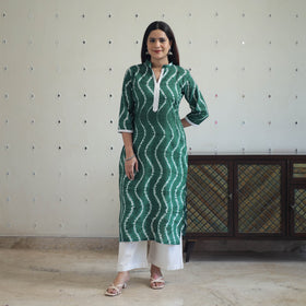  Green Tie & Dye Cotton Straight Shibori Kurta for Women