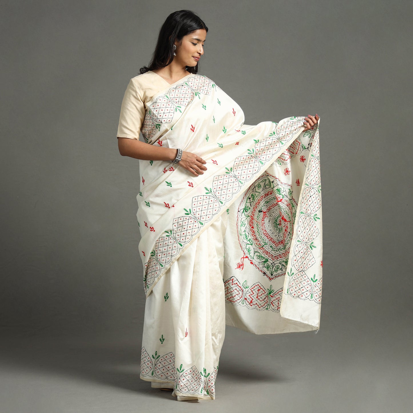 Beige - Bengal Nakshi Kantha Embroidery Silk Saree