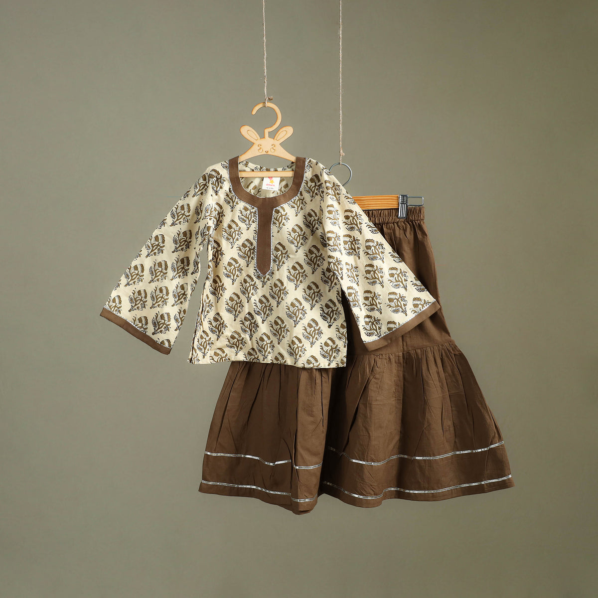Girls Gota Work Bagh Block Print Cotton Kurta with Sharara Set (3-4 Years) 41