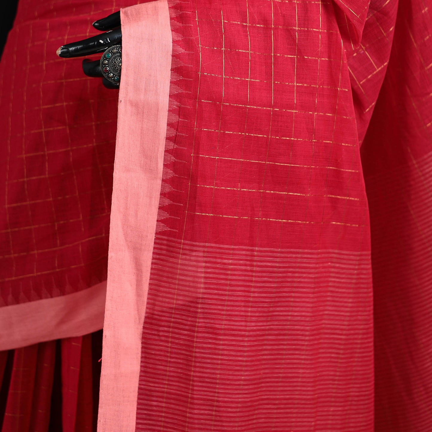 Kuppadam Zari Checks Pure Handspun Handloom Cotton Saree 41