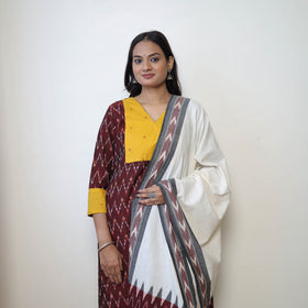 Maroon - Handloom Cotton Pochampally Ikat Kurta Set 16