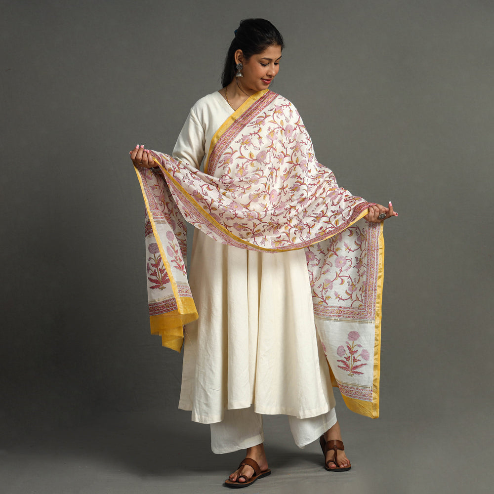 Sanganeri Dupatta 