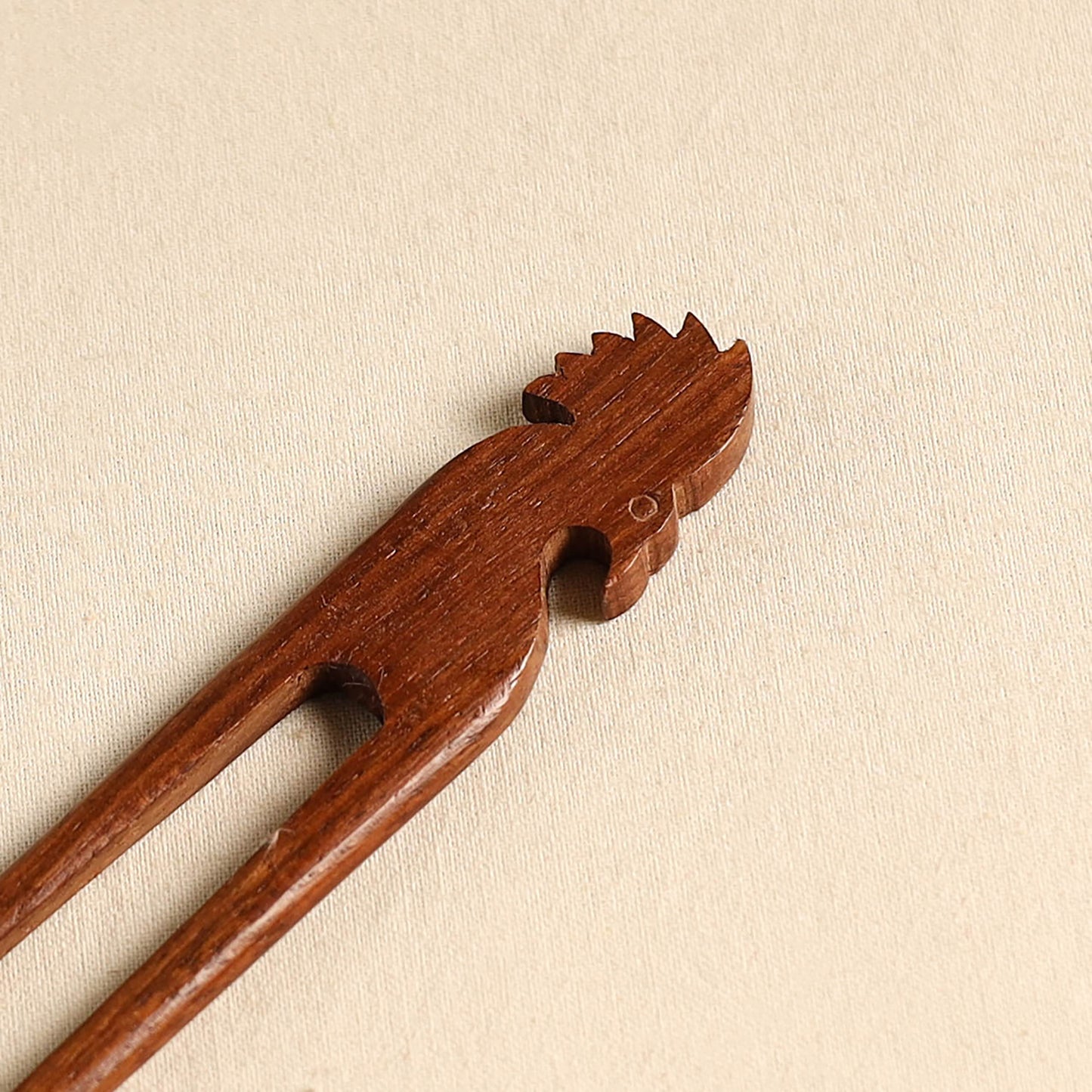 Hand Carved Sheesham Wood Juda Stick 41