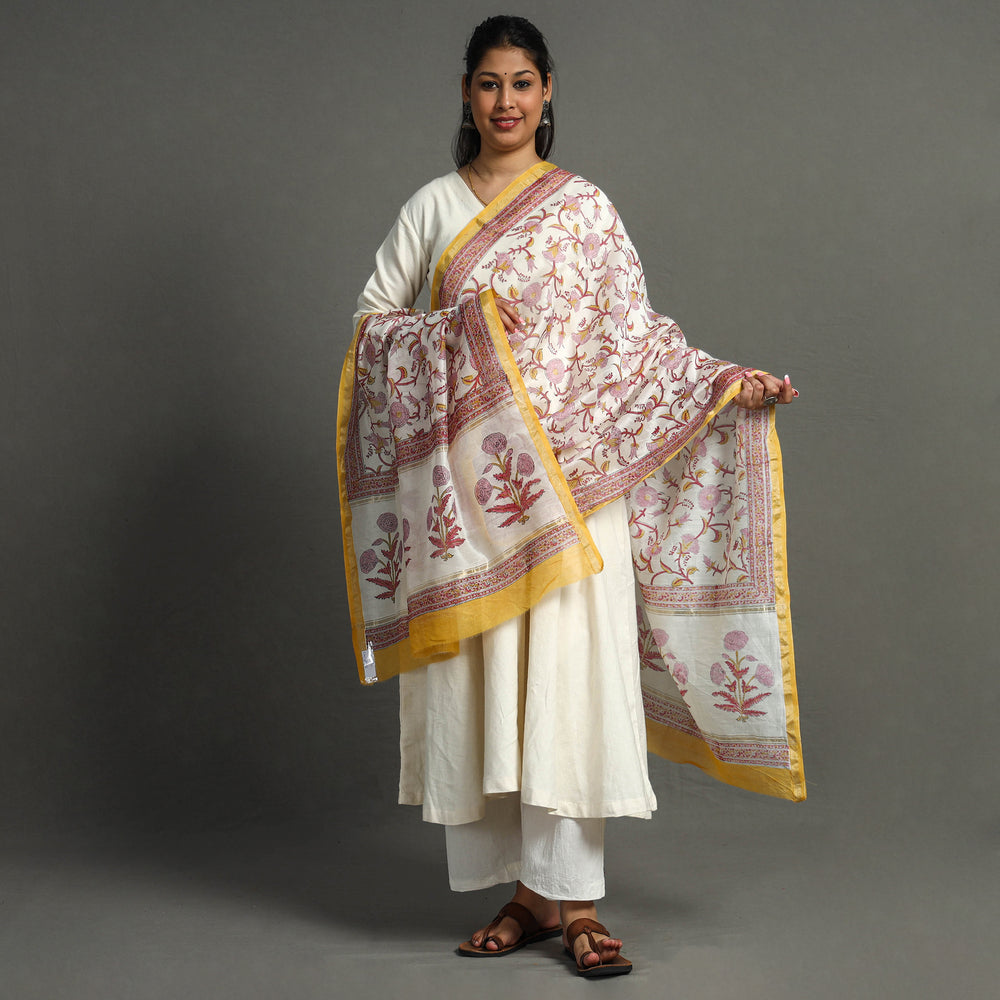 Sanganeri Dupatta 