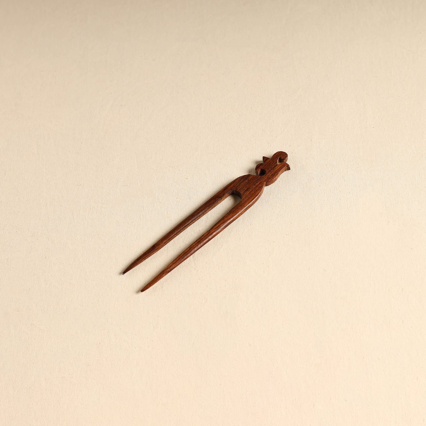 Hand Carved Sheesham Wood Juda Stick 43