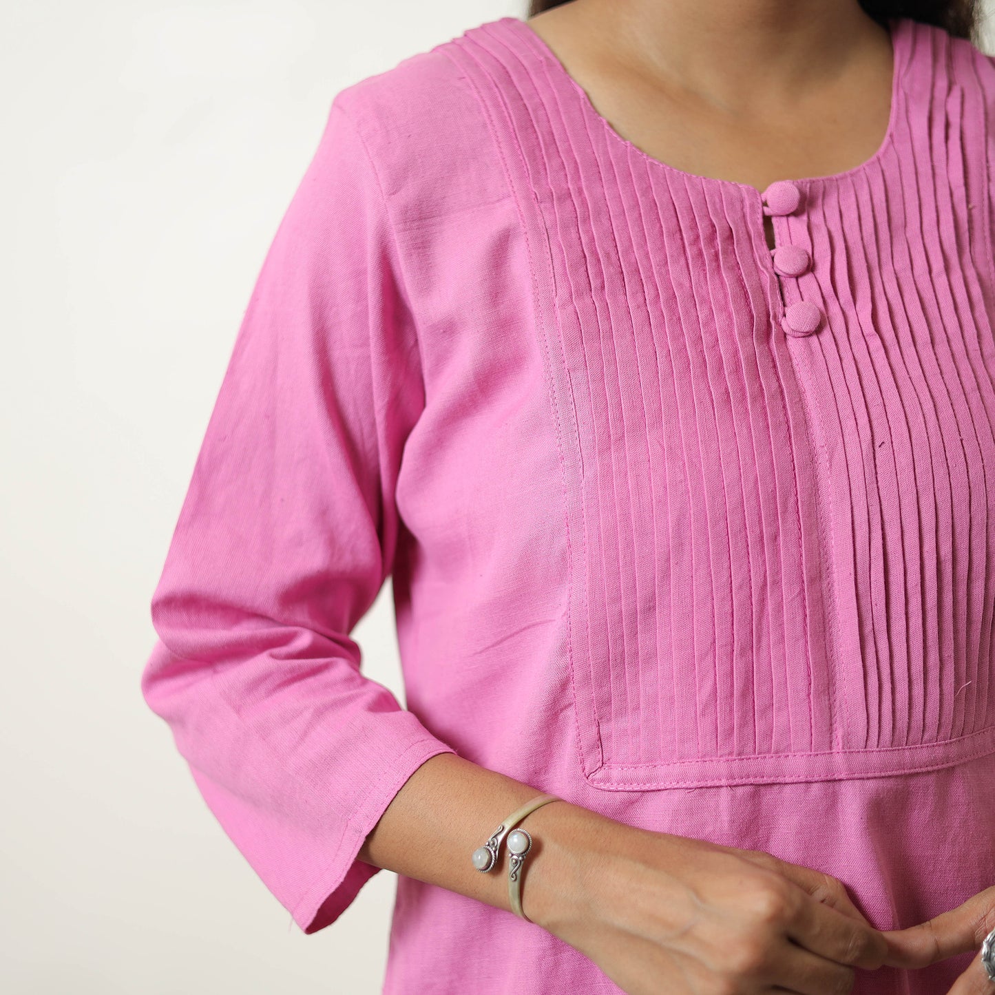 Mahira Pink Flex Cotton Short Plain Kurta