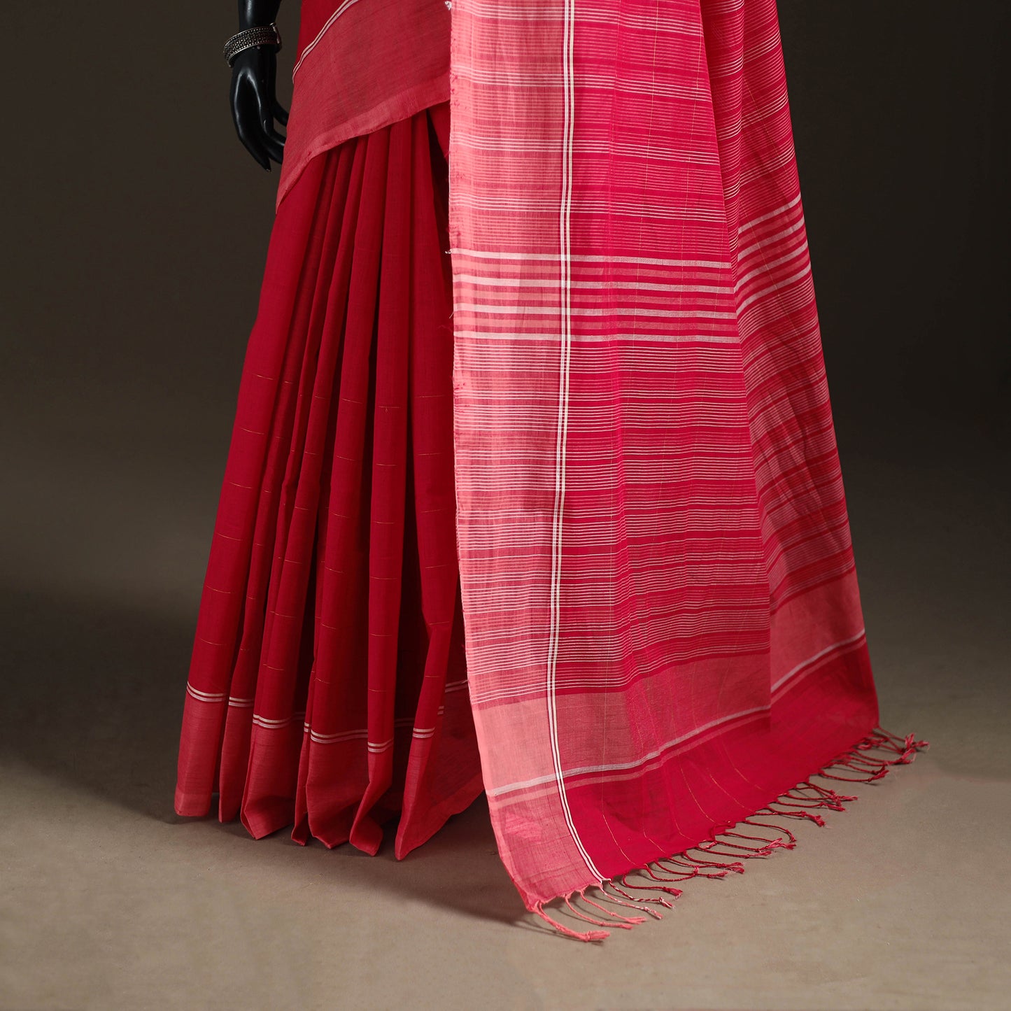 Srikakulam Jamdani Fish Buti Pure Handloom Cotton Saree 44