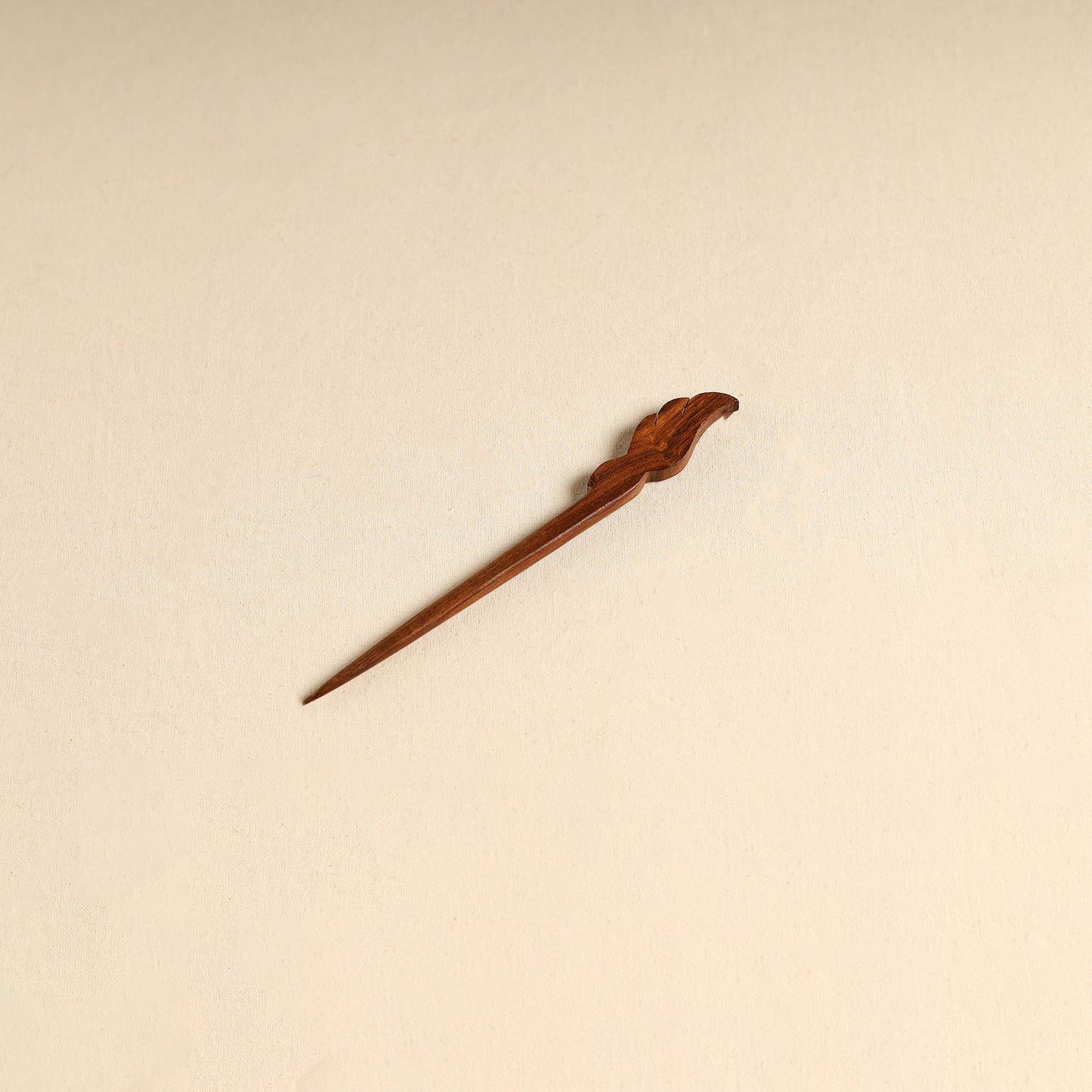 Hand Carved Sheesham Wood Juda Stick 01