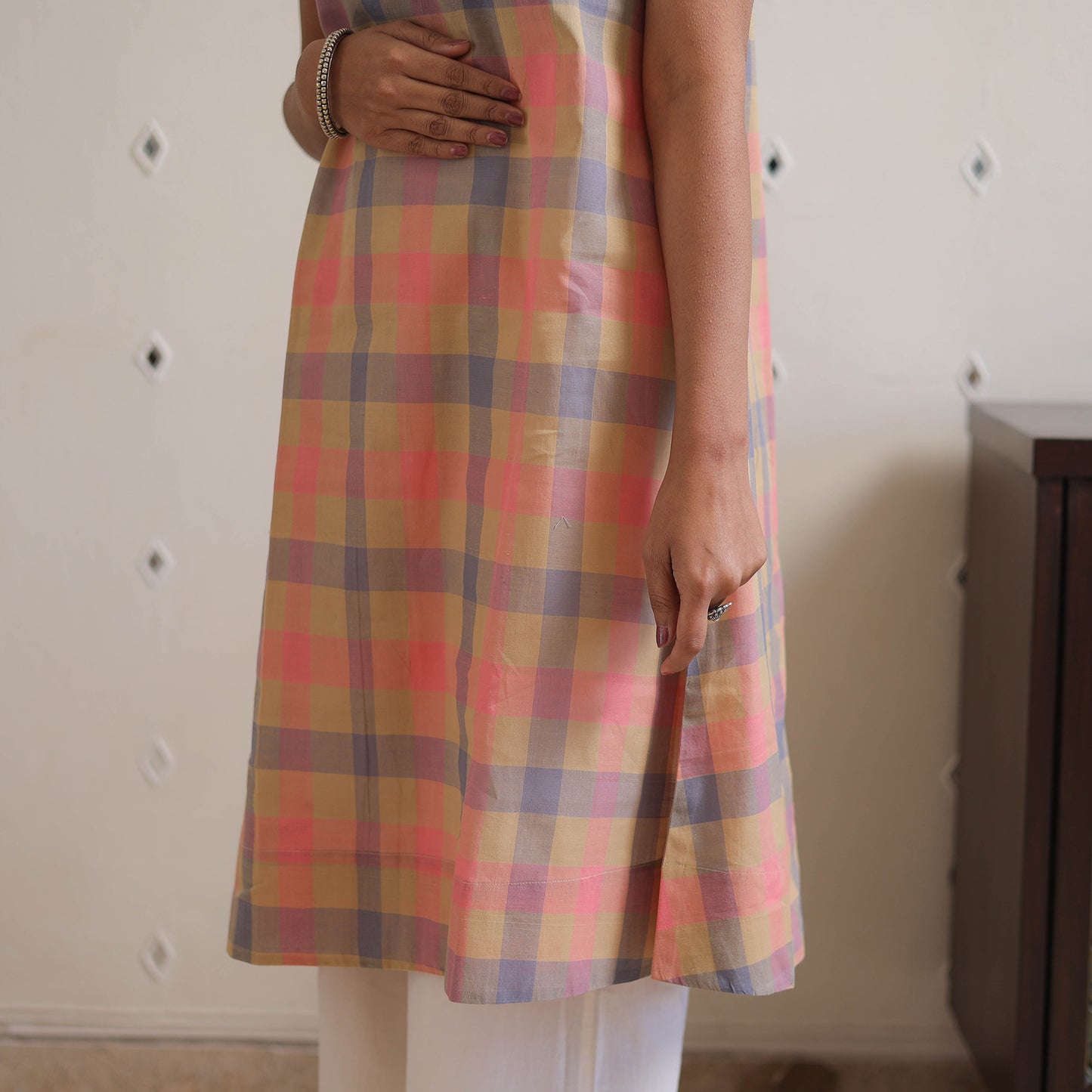 Multicolor - Handwoven Sleeveless Boat Neck Cotton Kurta 18