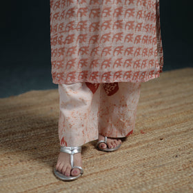 Hand Batik Print Kota Doria Cotton Suit Set with Dupatta for Women 30