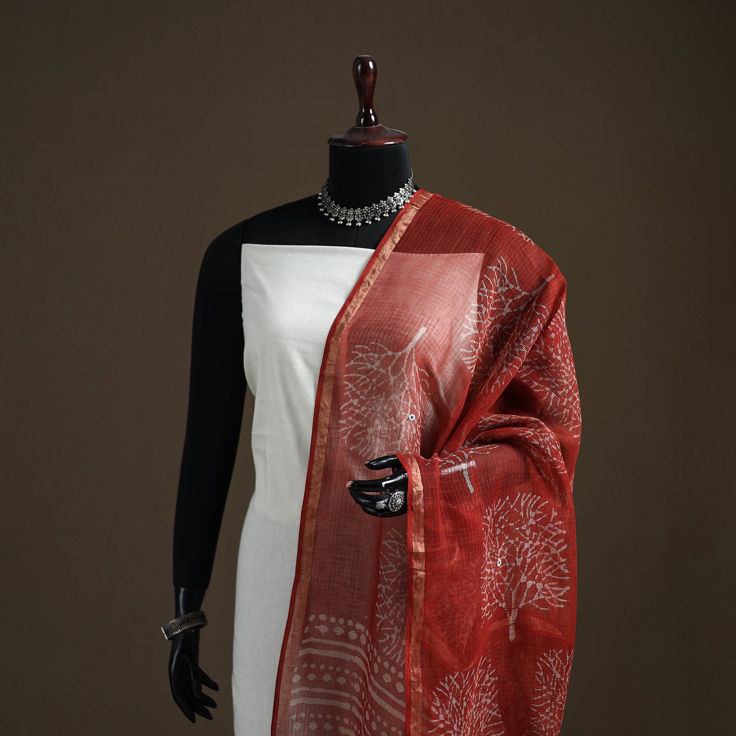 Pipad Hand Block Print Natural Dyed Kota Doria Cotton Dupatta 33