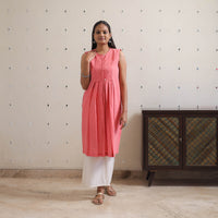 Peach - Handwoven Pleated Sleeveless Plain Dress 31