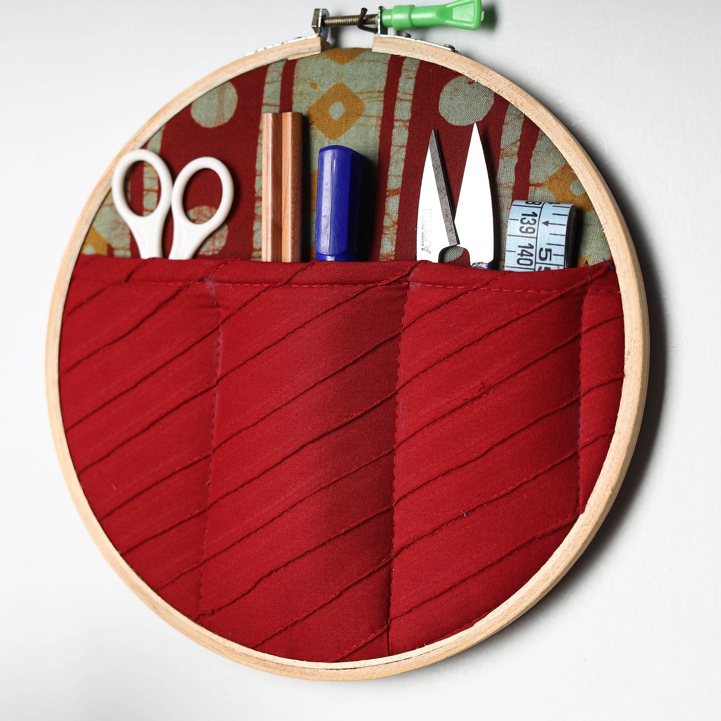 Embroidery Hoop Wall Decor (Small) 55