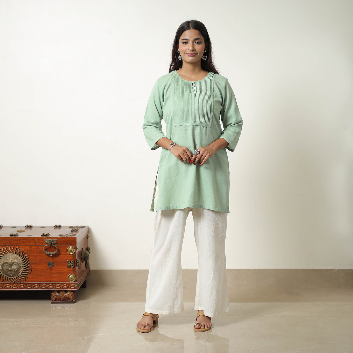 Gulnaaz Mint Green Flex Cotton Short Plain Kurta