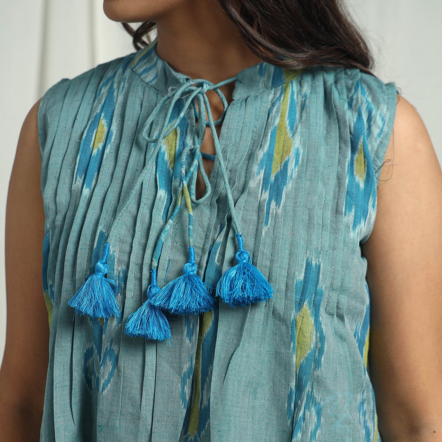 Blue - Handloom Cotton Central Asian Pochampally Ikat Crop Top 01