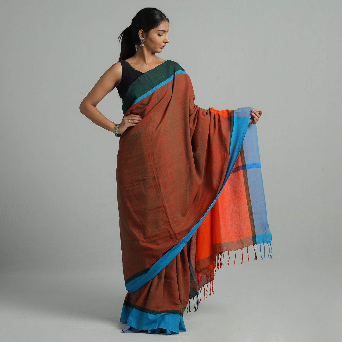 plain saree 