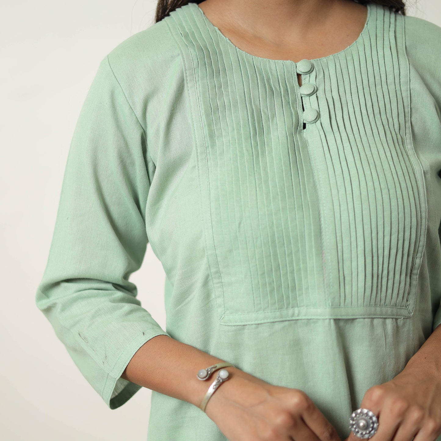 Gulnaaz Mint Green Flex Cotton Short Plain Kurta