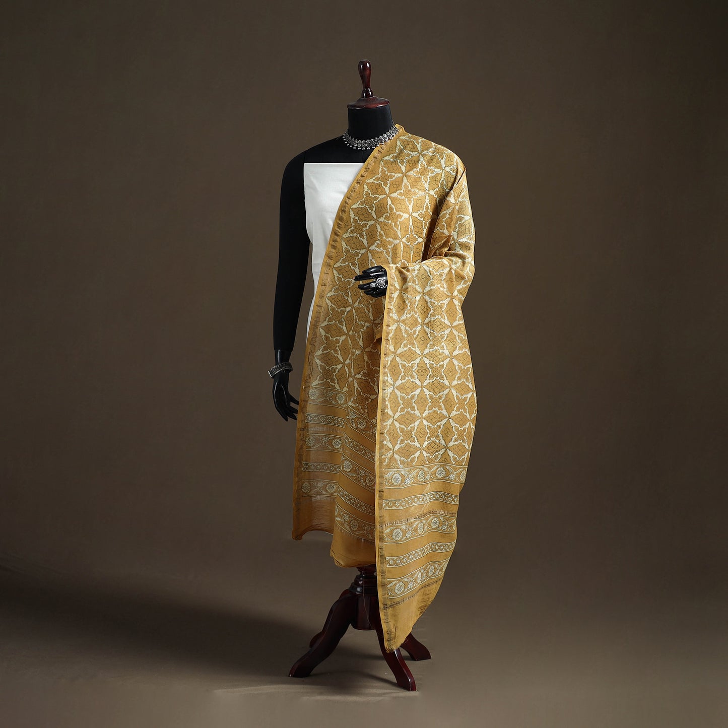 Akola Dabu Hand Block Print Chanderi Silk Handloom Dupatta 03