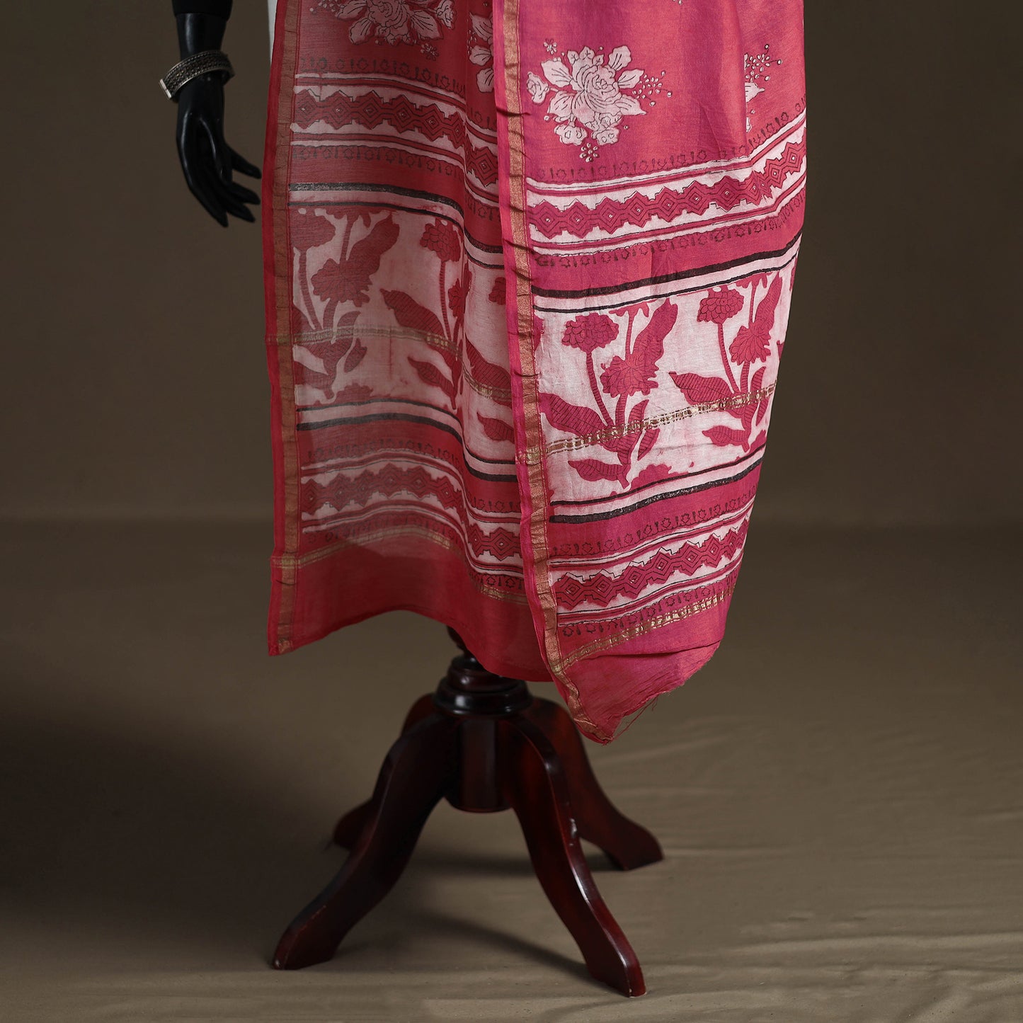 Akola Dabu Hand Block Print Chanderi Silk Handloom Dupatta 05