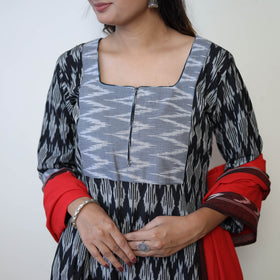Buy Black Handloom Cotton Pochampally Ikat Kurta Set Online