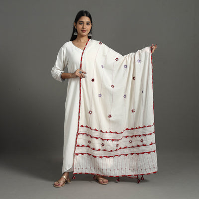 Tagai Kantha Dupatta 