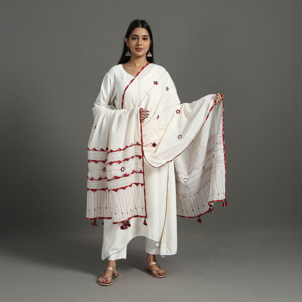 Tagai Kantha Dupatta 